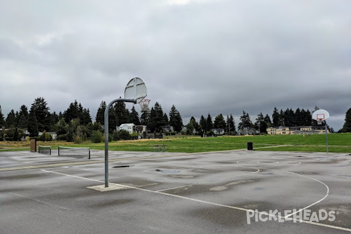 Photo of Pickleball at Maple Leaf Reservoir Park